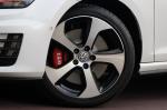 Volkswagen Golf GTi 5-Door 2015 года